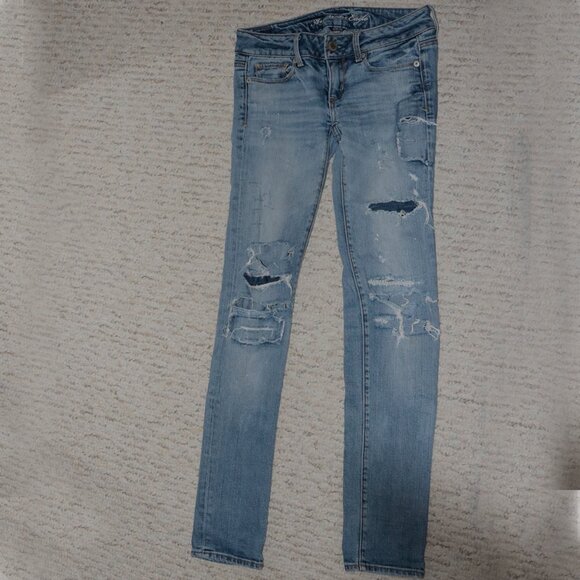 Ripped Jeans - American Eagle - Picture 3 of 8